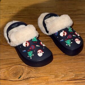 Primark Kids Christmas Holiday Clog Slippers with Faux Fur Lining US 12